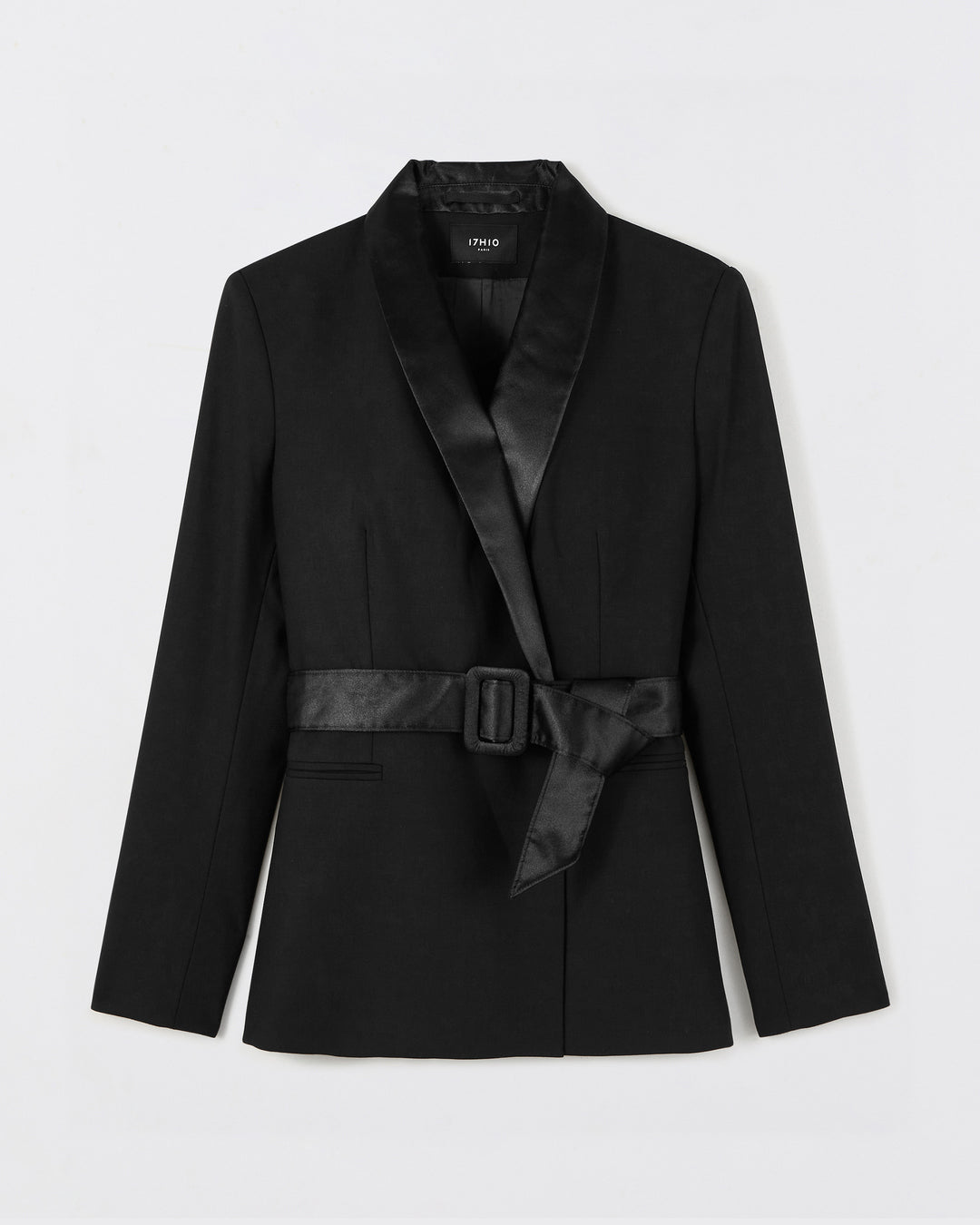 Veste-de-tailleur-longue-Coupe-croisée-et-cintrée-Col-tailleur-Ceinture-réversible-un-côté-satin-et-un-côté-drap-de-laine-Revers-col-châle-en-satin-17H10-tailleurs-pour-femme-paris-